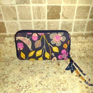 Very Cute Flowered Vera Bradley Wristlet.